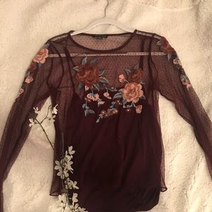 American Eagle Mesh Rose Embroidered Top🥀